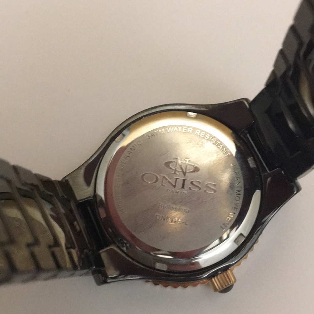 Oniss Watch - Picture 5 of 5